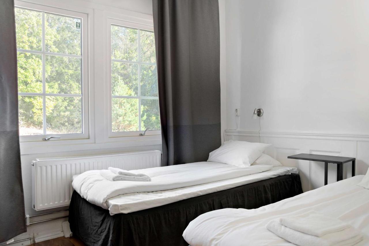 Sure Hotel By Best Western Vilsta Sporthotell Eskilstuna Esterno foto