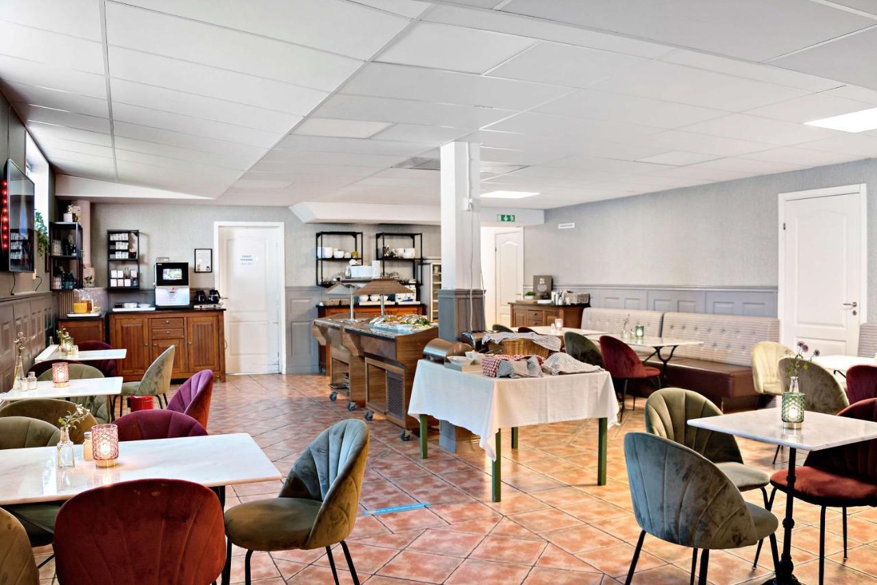 Sure Hotel By Best Western Vilsta Sporthotell Eskilstuna Esterno foto