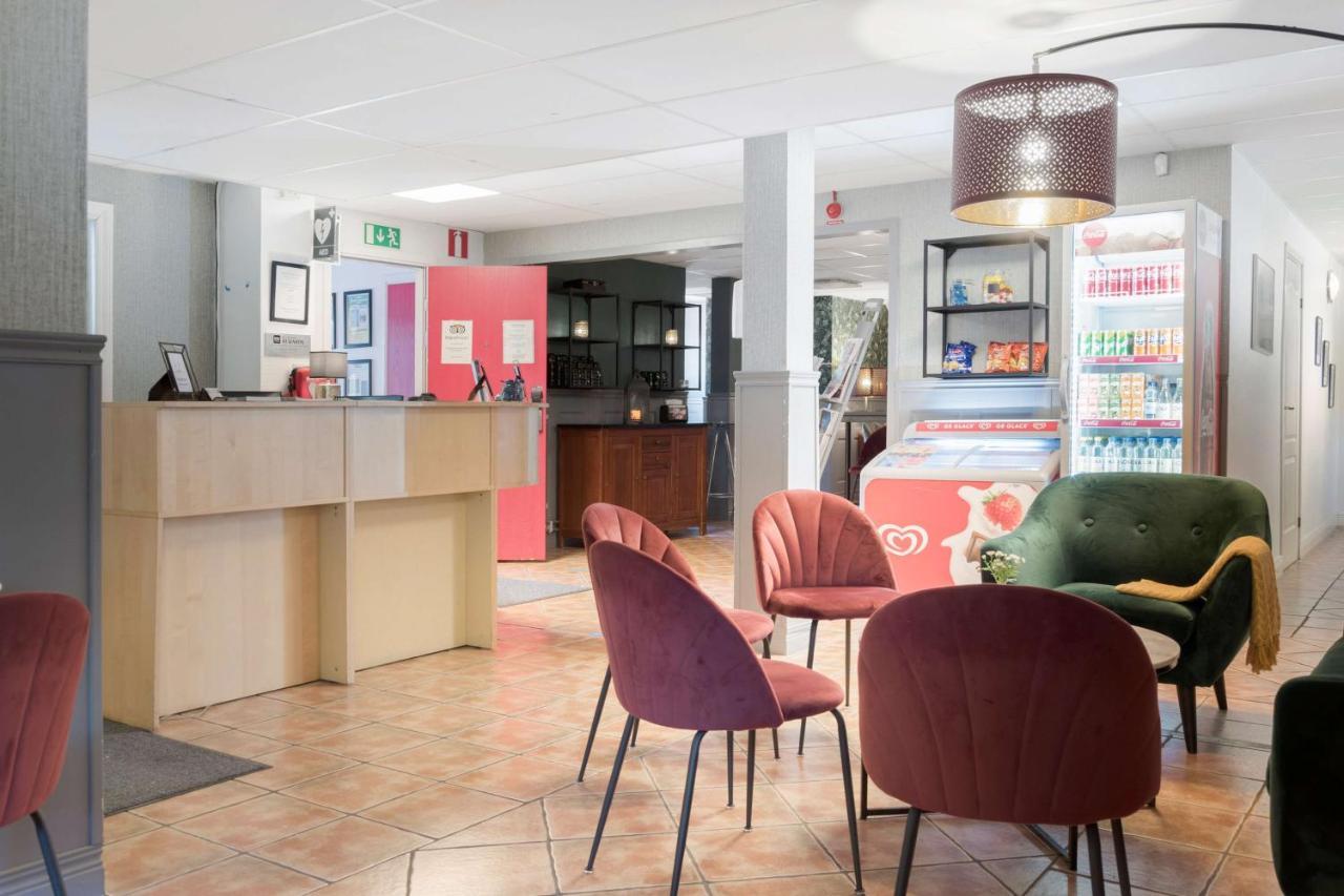 Sure Hotel By Best Western Vilsta Sporthotell Eskilstuna Esterno foto