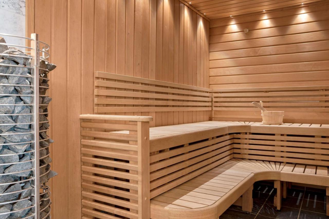 Sure Hotel By Best Western Vilsta Sporthotell Eskilstuna Esterno foto