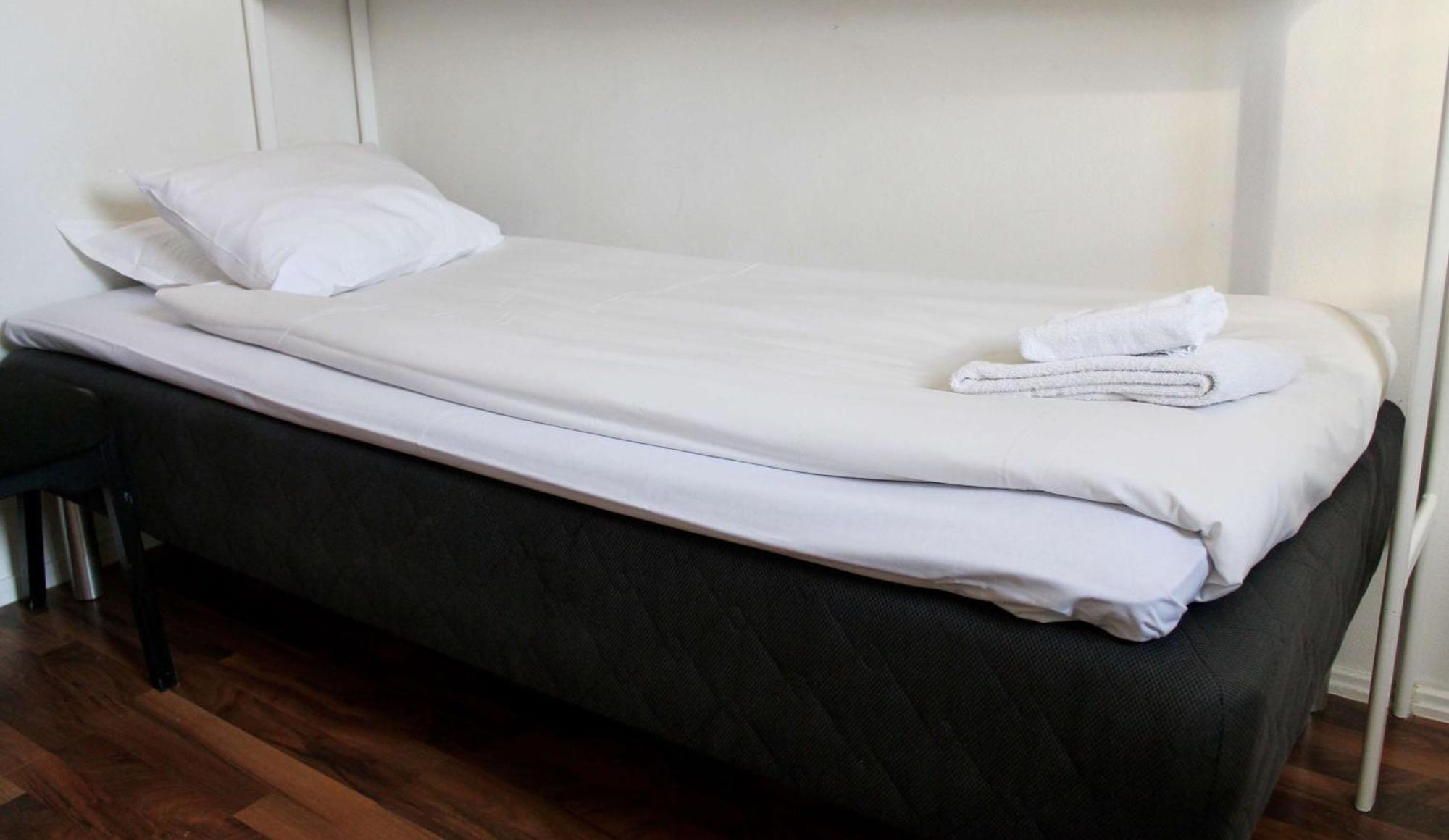 Sure Hotel By Best Western Vilsta Sporthotell Eskilstuna Esterno foto